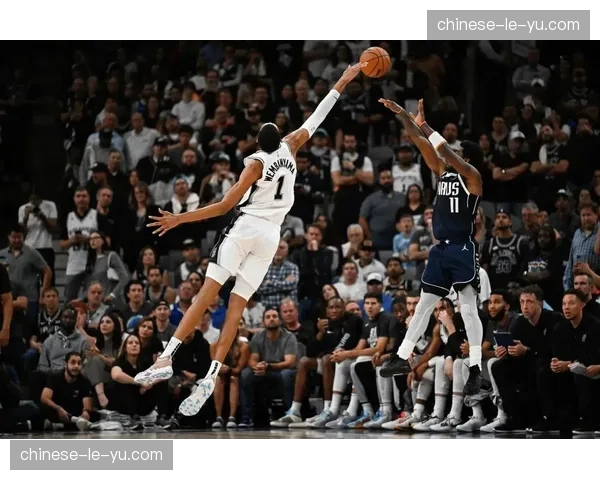 马刺进攻分布：文班亚马35分背后的战术发起与终结选择